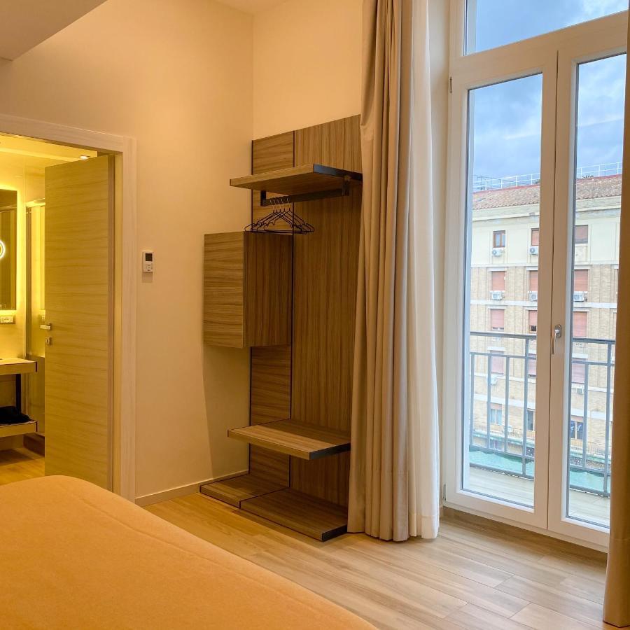 Municipio Luxury Suite Neapel Exterior foto